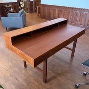 Beyond Vintage Furnishings Profile