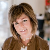 Liza Hathaway Matthews Art Profile
