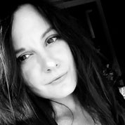 Eva Contreras Profile