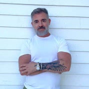 Matthew Izzo Vintage Gallery Profile