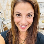 Danielle's Luxury Antiques Profile