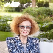 Jennifer Garrigues Profile