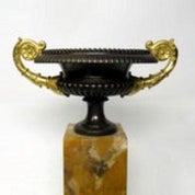 PATRICK HOWARD ANTIQUES Profile