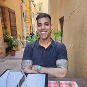 Paul Gill Fine Antiques Profile