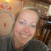 VintageVibes Profile