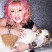 Retro Luxe by Leslie Profile