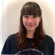 Eladó Los Angeles - Claire Kristof Profile