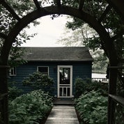 DeSloane Interiors Profile