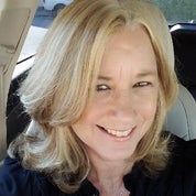 Leslie Davis Interiors Profile