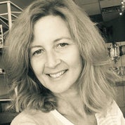 Sarah Vaaler Studio Profile