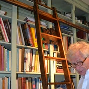 Robert J. Riesberg Antiques Profile