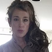 Lynn Christian Artist Paintings Profile