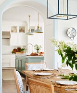 This Maine Vacation Home Puts a Fresh Spin on Seaside Hues