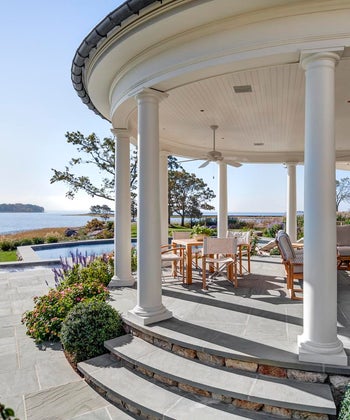 2014 HOBI Awards Winner 'Best Exterior Home Feature'