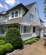 AT HOME 2013 ALIST AWARDS - Finalist RENOVATION Category