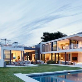 Ferry Road Rear View