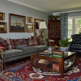 Vintage Period Living room