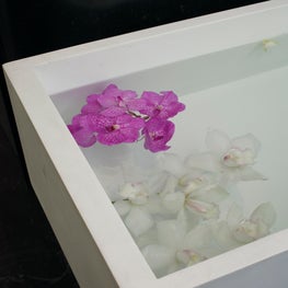 Banchet Flowers, Detail View of Display