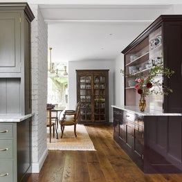 Plain English kitchen