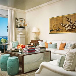 400 Building Residence - Palm Beach, FL - Living Room