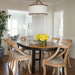 Relaxed and Refined California Dining Room