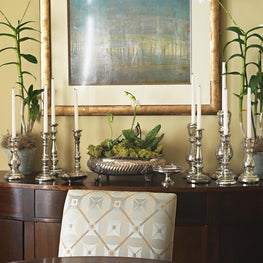 Montclaire Residence dinning room detail