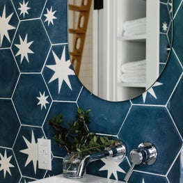 Seaside Cottage - Bathroom