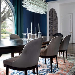 Portfolio: Glamorous blue dining room with wooden accents