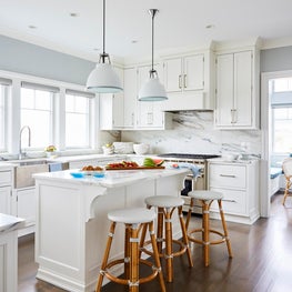BAY FRONT BEACH HOUSE | MANTOLOKING, NEW JERSEY
