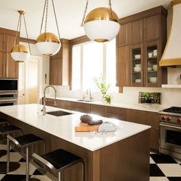 Portfolio: Warm and glamorous kitchen