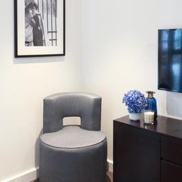 Bedroom in showflat apartment, colour, texture, contemporary styling 
