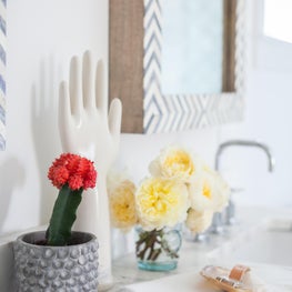 Bohemian Beach House - Fresh White Bathroom. 