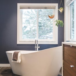 Modern Master Suite Vignette