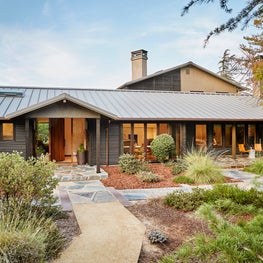Soulful Home w/ charred wood "Shou Sugi Ban" sidings and solid walnut front door