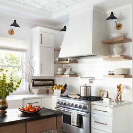 NAPA VALLEY SHOWHOUSE KITCHEN
