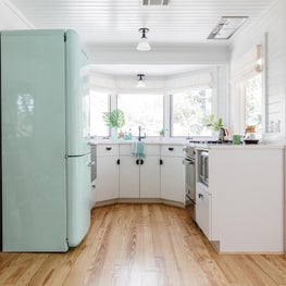 Seaside Cottage - Kitchen