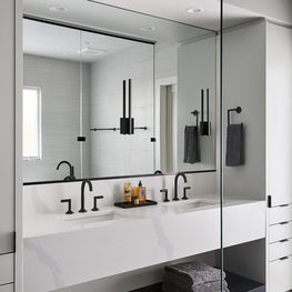 Honore Modern, Primary Bathroom