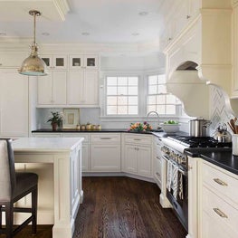 Open Kitchen with Island Dining, Shaker Cabinetry