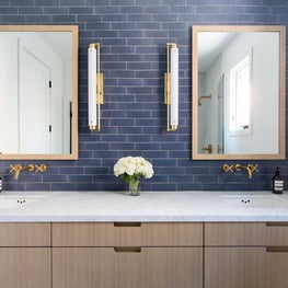 Warm Edge - Tile Makes the Space