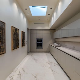 Kitchen, Robin Way residence