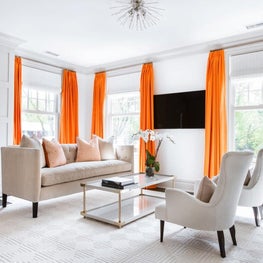 Master bedroom sitting area