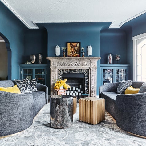 Firehouse Family House: Living Room