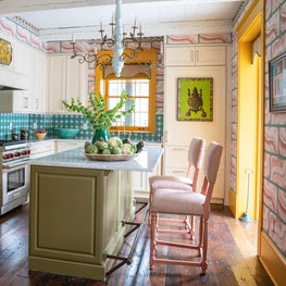 French Quarter Carriage House: Kitchen