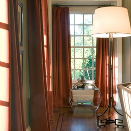 Westchester country house with lamp and bar table from Paris flea markets