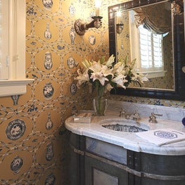 Pacific Heights Residence power room