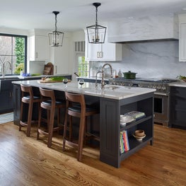 Black and White Kitchen