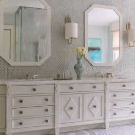 Lexington primary bath