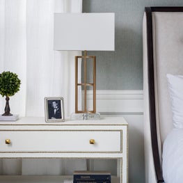 Maison Noir Master Bed