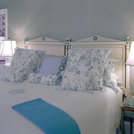 Manhattan Apartment: Empty Nester's Pied-a-Terre