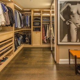 West Village tailored Residence Walking closet